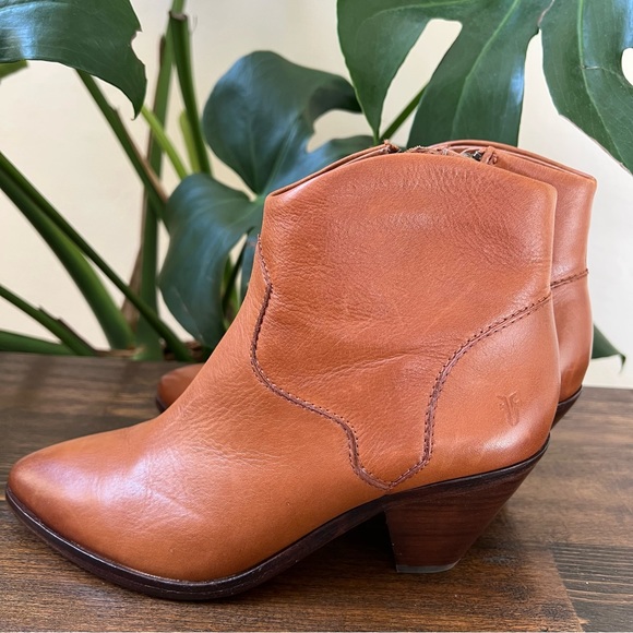 Frye ‘Reed’ Brown Ankle Boots US6.5 $278 - Picture 6 of 15